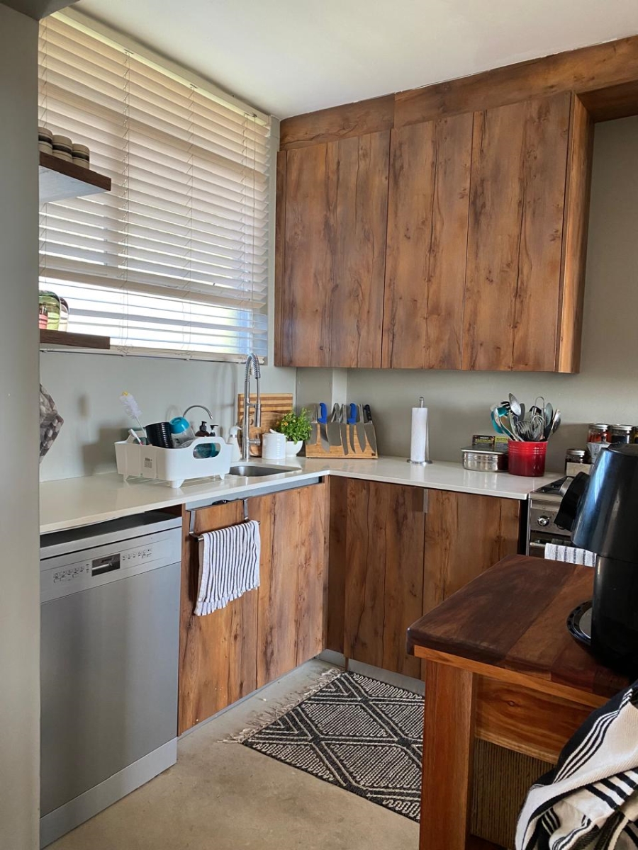 2 Bedroom Property for Sale in Kenilworth Western Cape